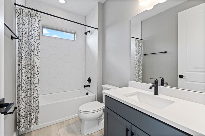 Image No.43-4 Bed House for sale