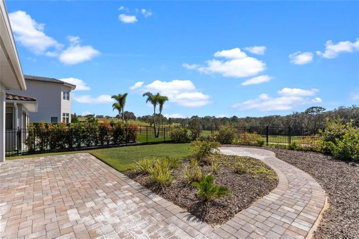 Image No.48-4 Bed House for sale