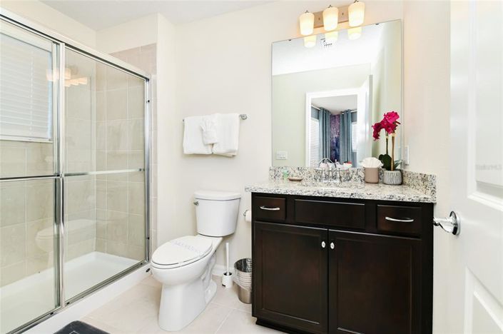 Image No.39-5 Bed Property for sale