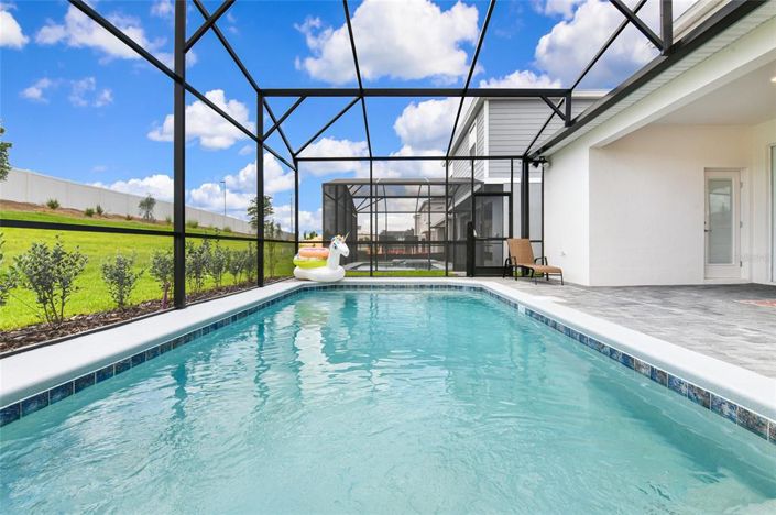 Image No.9-5 Bed Property for sale