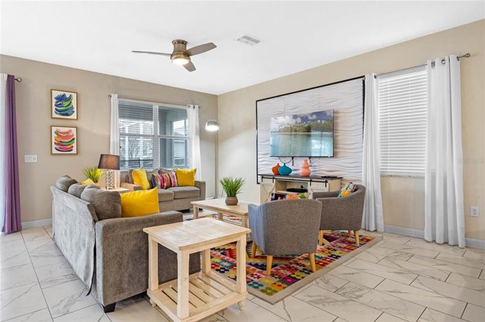 Image No.10-9 Bed House for sale