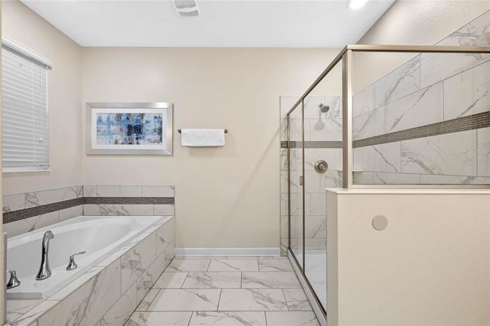 Image No.21-9 Bed House for sale