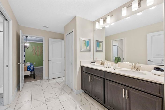 Image No.22-9 Bed House for sale