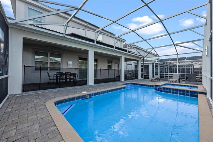 Image No.38-9 Bed Property for sale