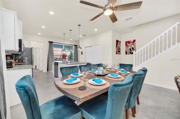 Image No.12-5 Bed Property for sale