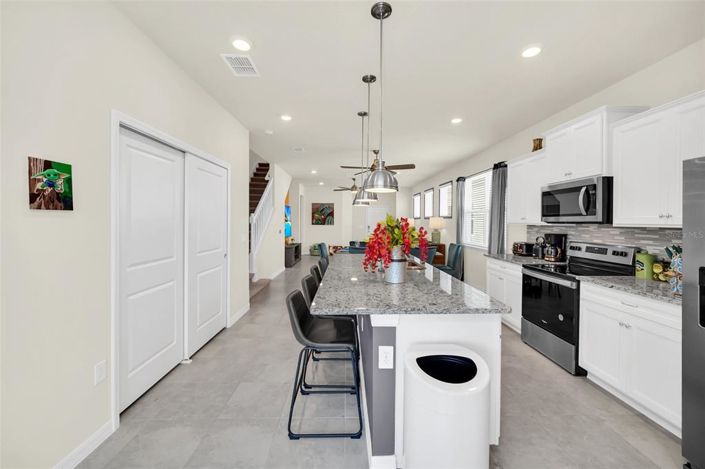 Image No.16-5 Bed Property for sale