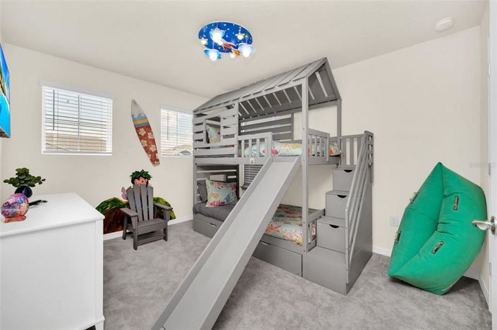 Image No.38-5 Bed Property for sale