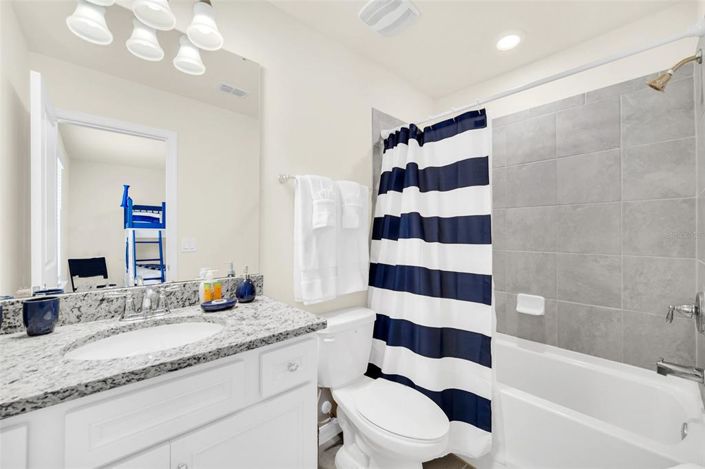 Image No.44-5 Bed Property for sale