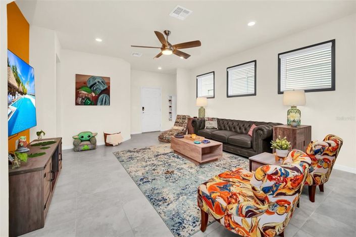 Image No.6-5 Bed Property for sale