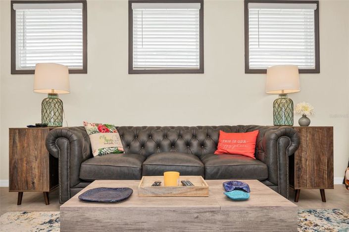 Image No.7-5 Bed Property for sale