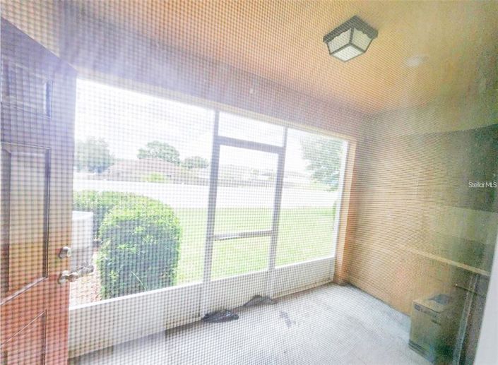 Image No.20-2 Bed Townhouse for sale