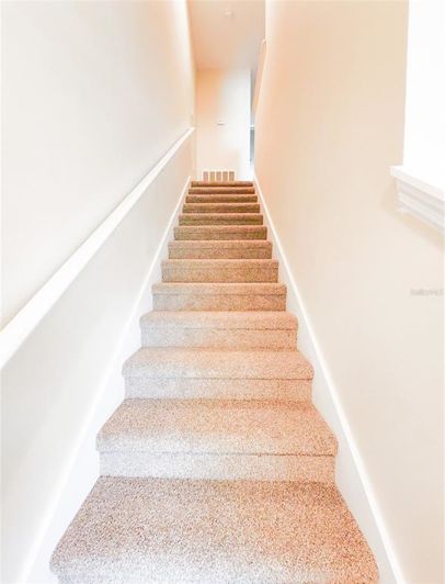 Image No.9-2 Bed Townhouse for sale