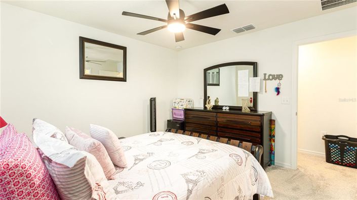 Image No.11-3 Bed Townhouse for sale