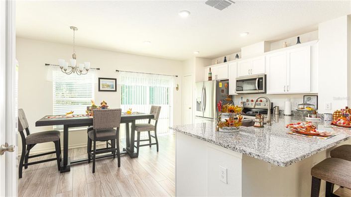 Image No.2-3 Bed Townhouse for sale