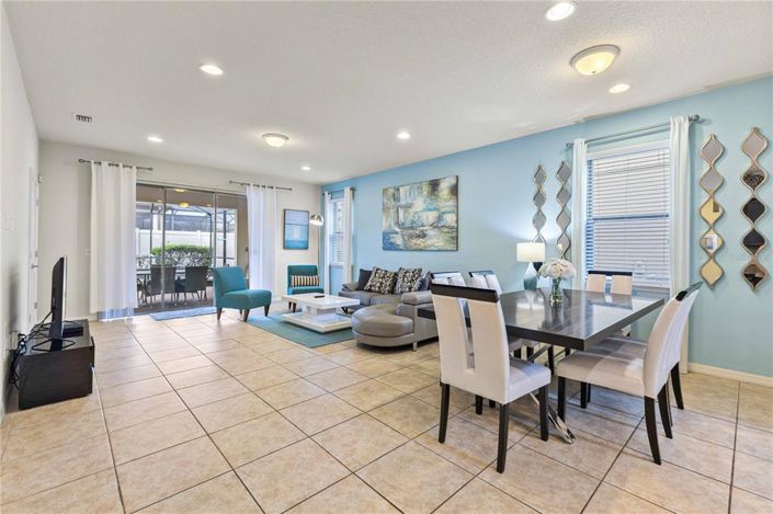 Image No.10-6 Bed House for sale