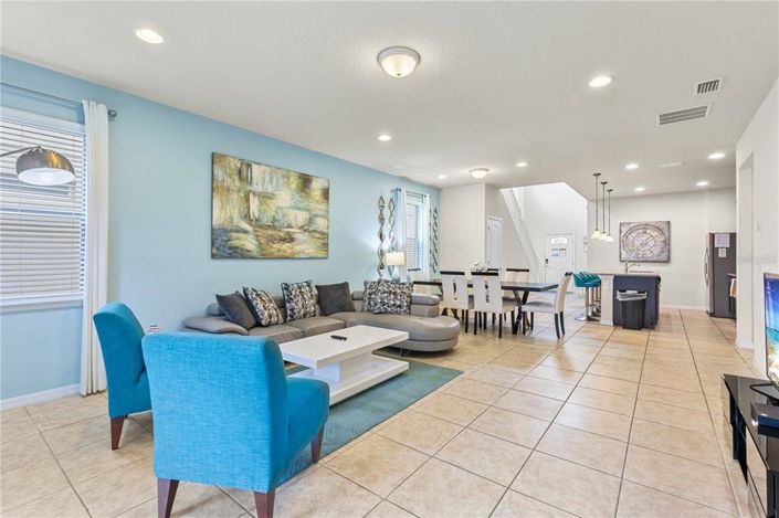 Image No.11-6 Bed House for sale