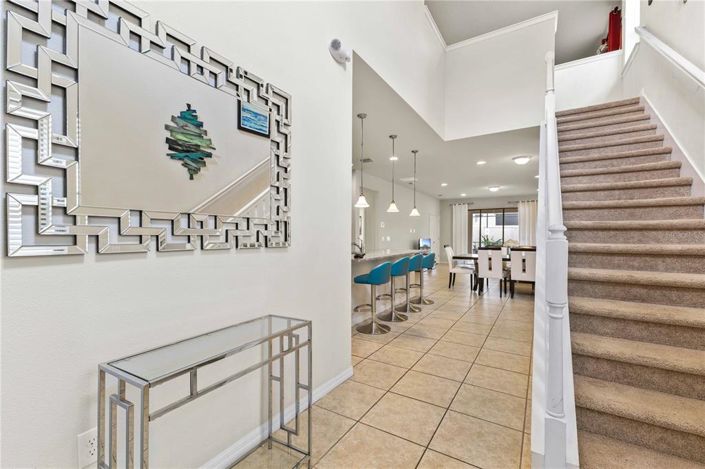 Image No.3-6 Bed House for sale