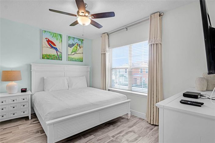 Image No.13-3 Bed Townhouse for sale