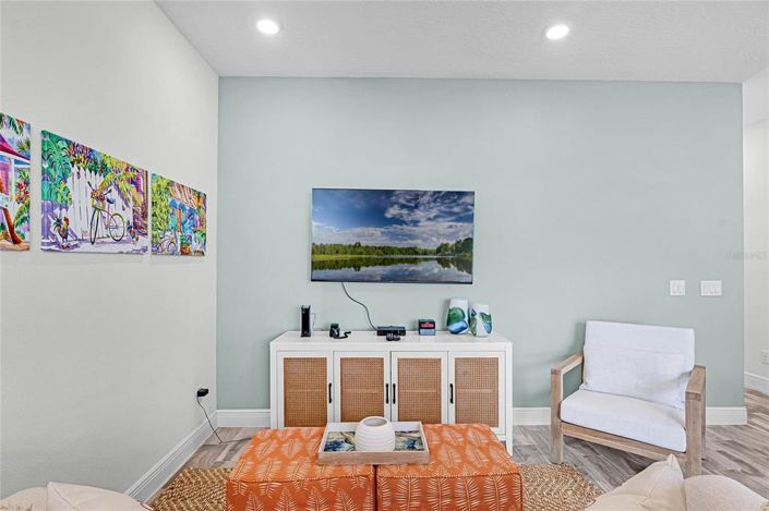 Image No.8-3 Bed Townhouse for sale