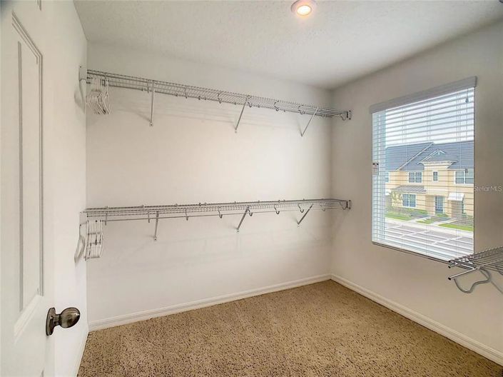 Image No.41-4 Bed Townhouse for sale