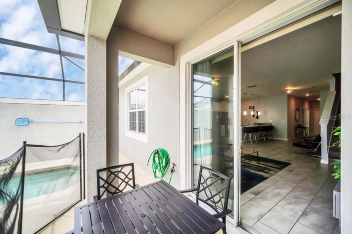 Image No.35-5 Bed Townhouse for sale