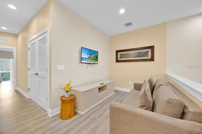 Image No.17-3 Bed Townhouse for sale