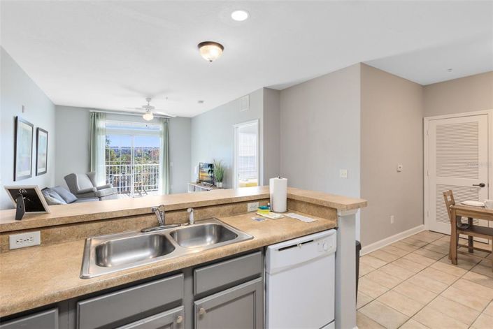 Image No.10-2 Bed Apartment for sale