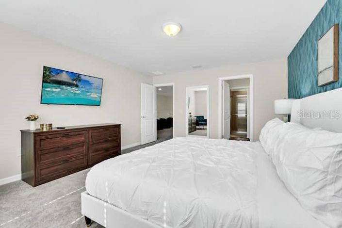 Image No.23-5 Bed Townhouse for sale