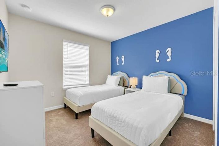 Image No.32-5 Bed Townhouse for sale