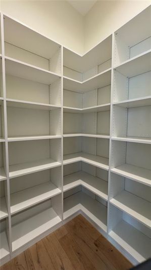 Image No.21-5 Bed House for sale