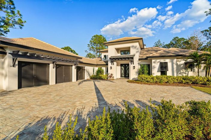 Image No.5-5 Bed House for sale