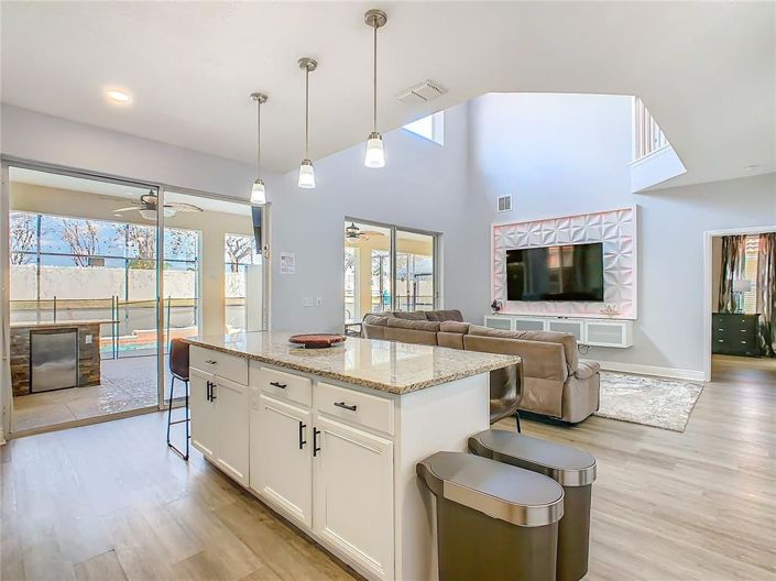 Image No.14-6 Bed House for sale