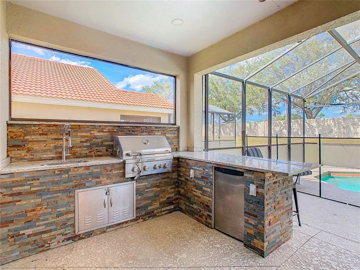 Image No.55-6 Bed House for sale