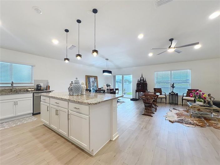 Image No.10-4 Bed House for sale