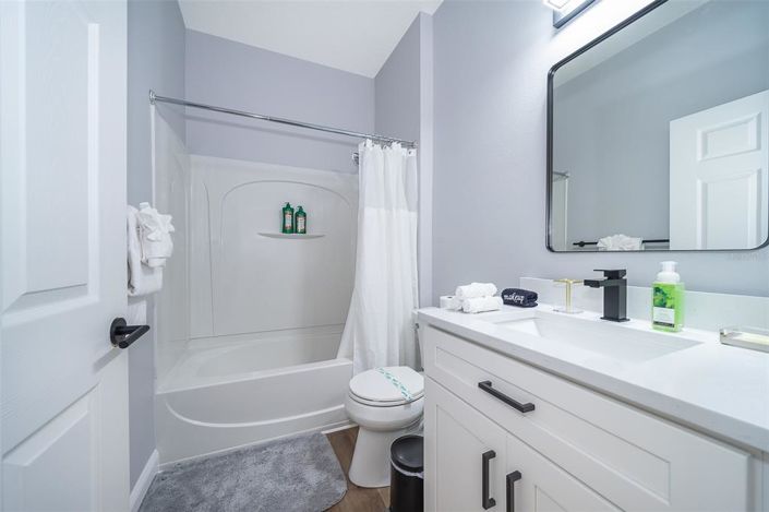 Image No.26-6 Bed House for sale