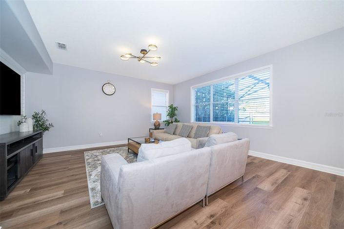 Image No.8-Maison de 6 chambres à vendre à Saint John