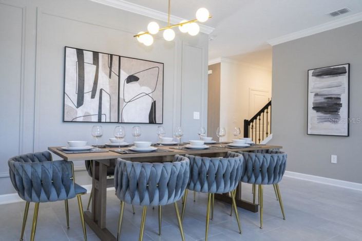 Image No.7-5 Bed Property for sale