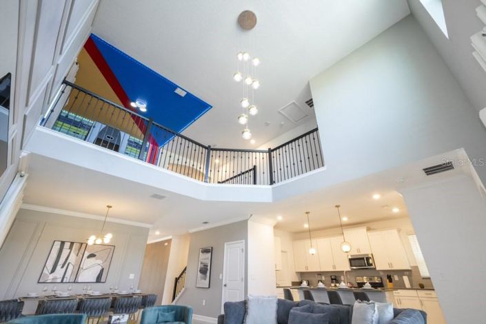 Image No.9-5 Bed House for sale