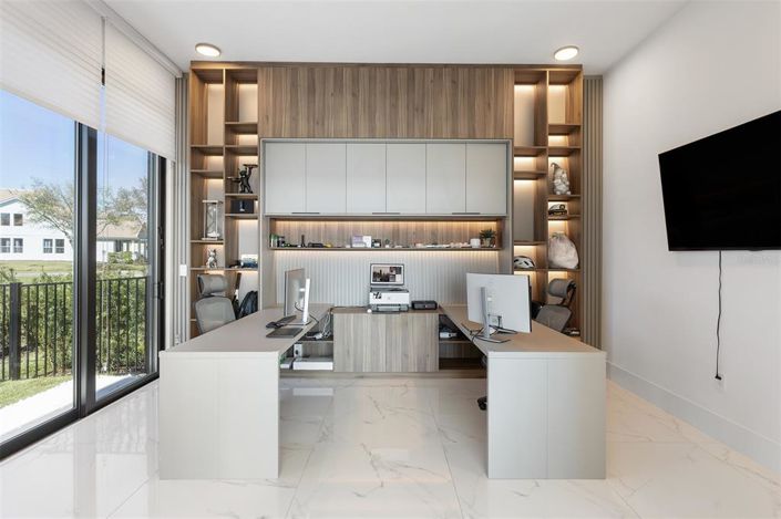 Image No.29-5 Bed House for sale