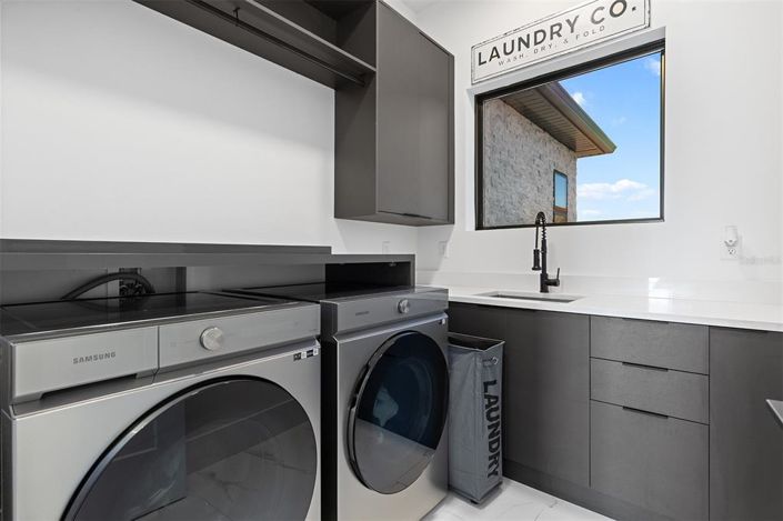 Image No.43-5 Bed House for sale