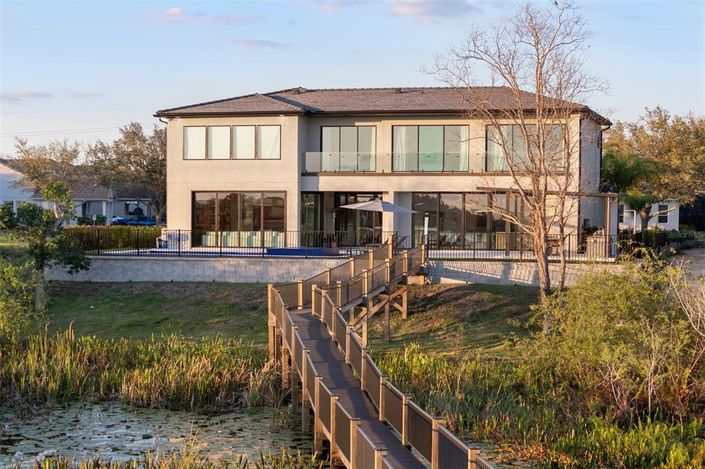 Image No.54-5 Bed House for sale