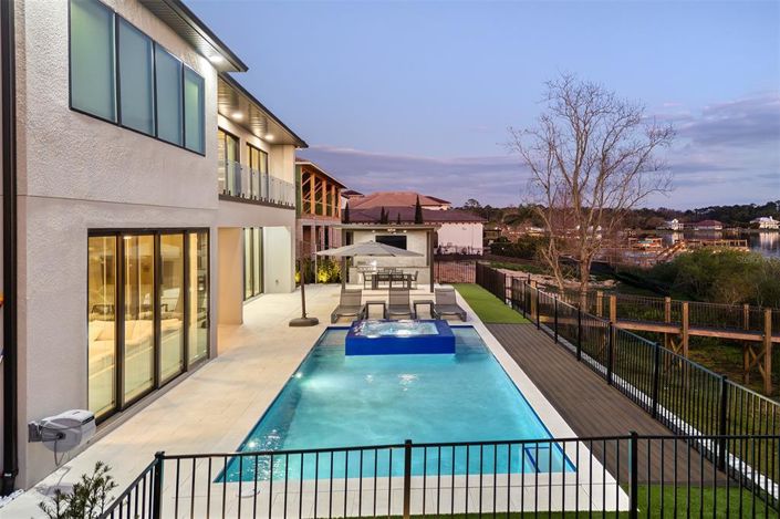 Image No.59-5 Bed House for sale