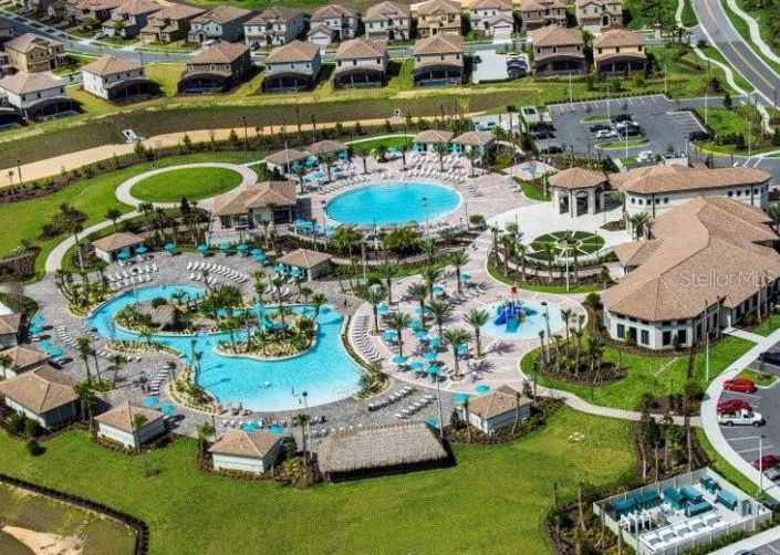 Image No.25-4 Bed Townhouse for sale