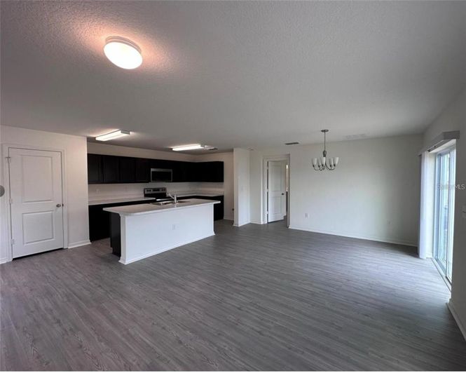 Image No.2-3 Bed House for sale