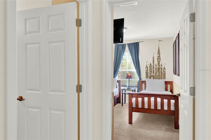 Image No.20-3 Bed Townhouse for sale