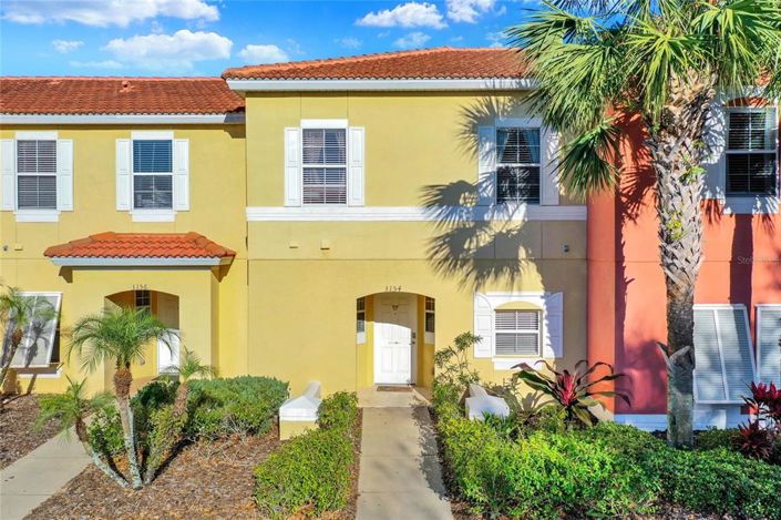 Image No.35-3 Bed Townhouse for sale