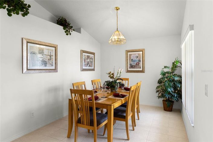 Image No.15-Propriété de 4 chambres à vendre à Davenport