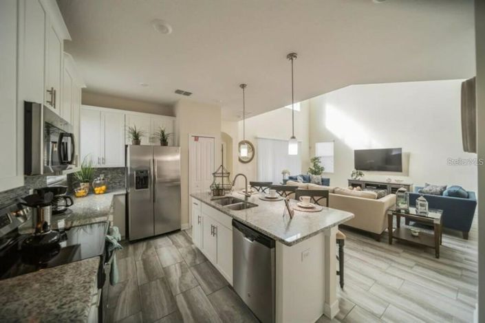 Image No.10-Propriété de 5 chambres à vendre à Davenport