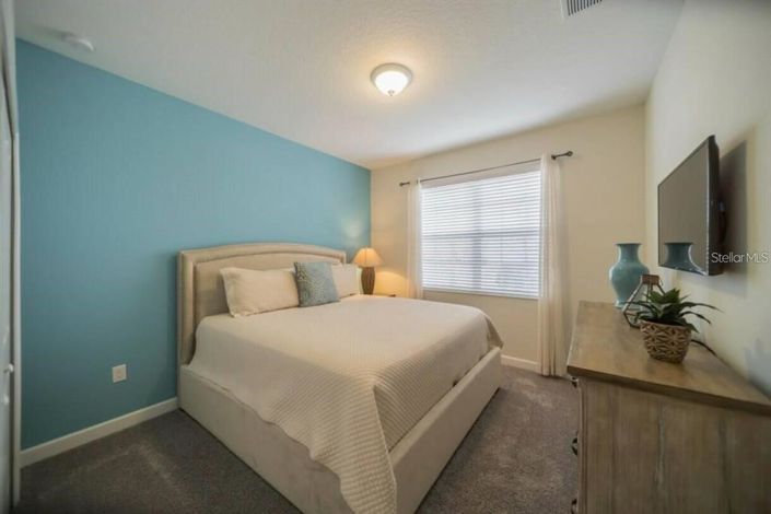 Image No.11-5 Bed House for sale