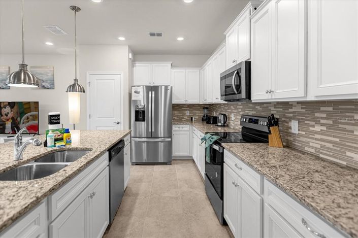 Image No.10-5 Bed Townhouse for sale